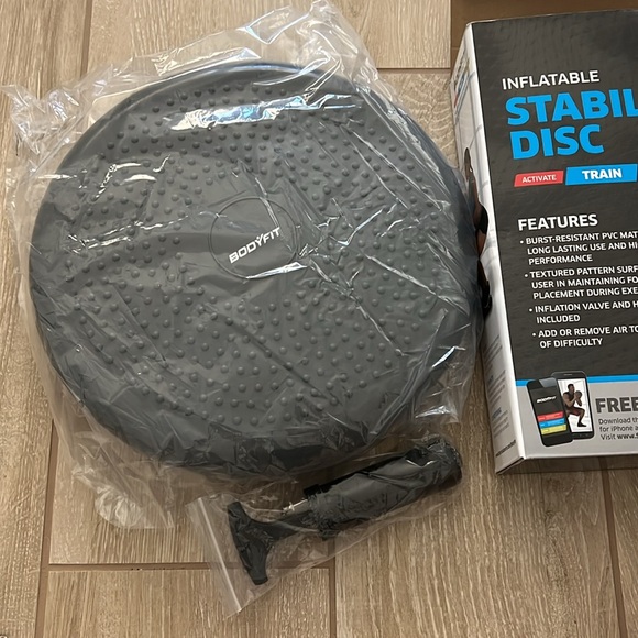 ๐ Stability Disc with Pump | Balance, Train, Recover | 12.5โ Diameter | Gray - Picture 6 of 6
